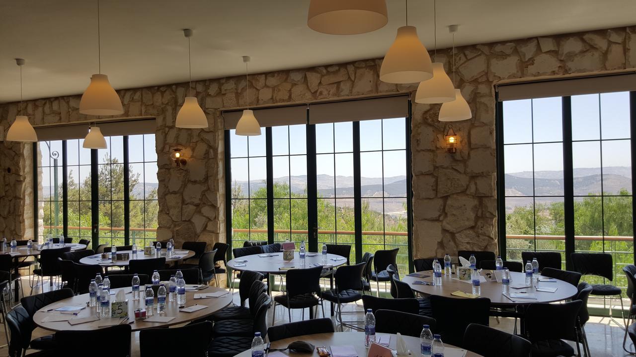 Mountain Breeze Lodge & Resort Al Salt Εξωτερικό φωτογραφία