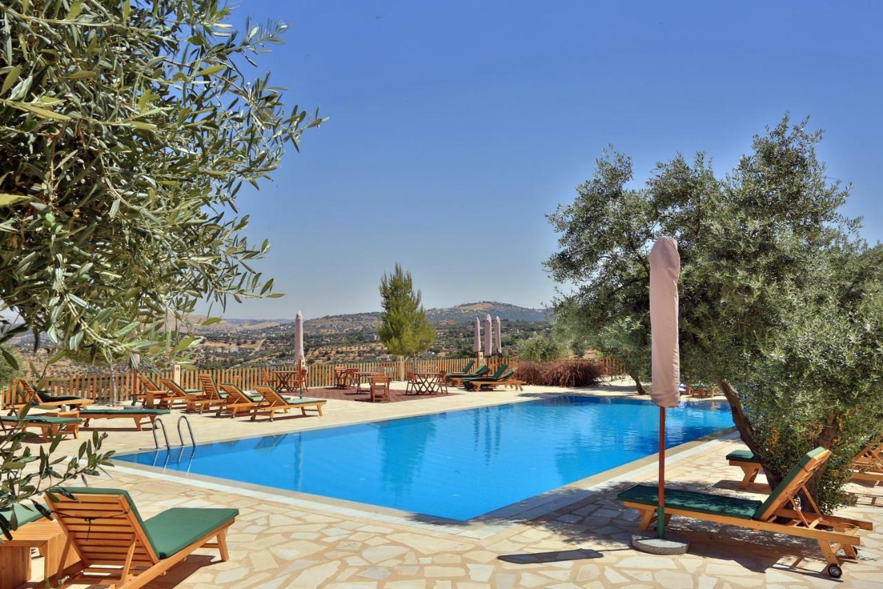 Mountain Breeze Lodge & Resort Al Salt Εξωτερικό φωτογραφία